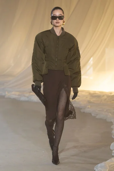 Look 20